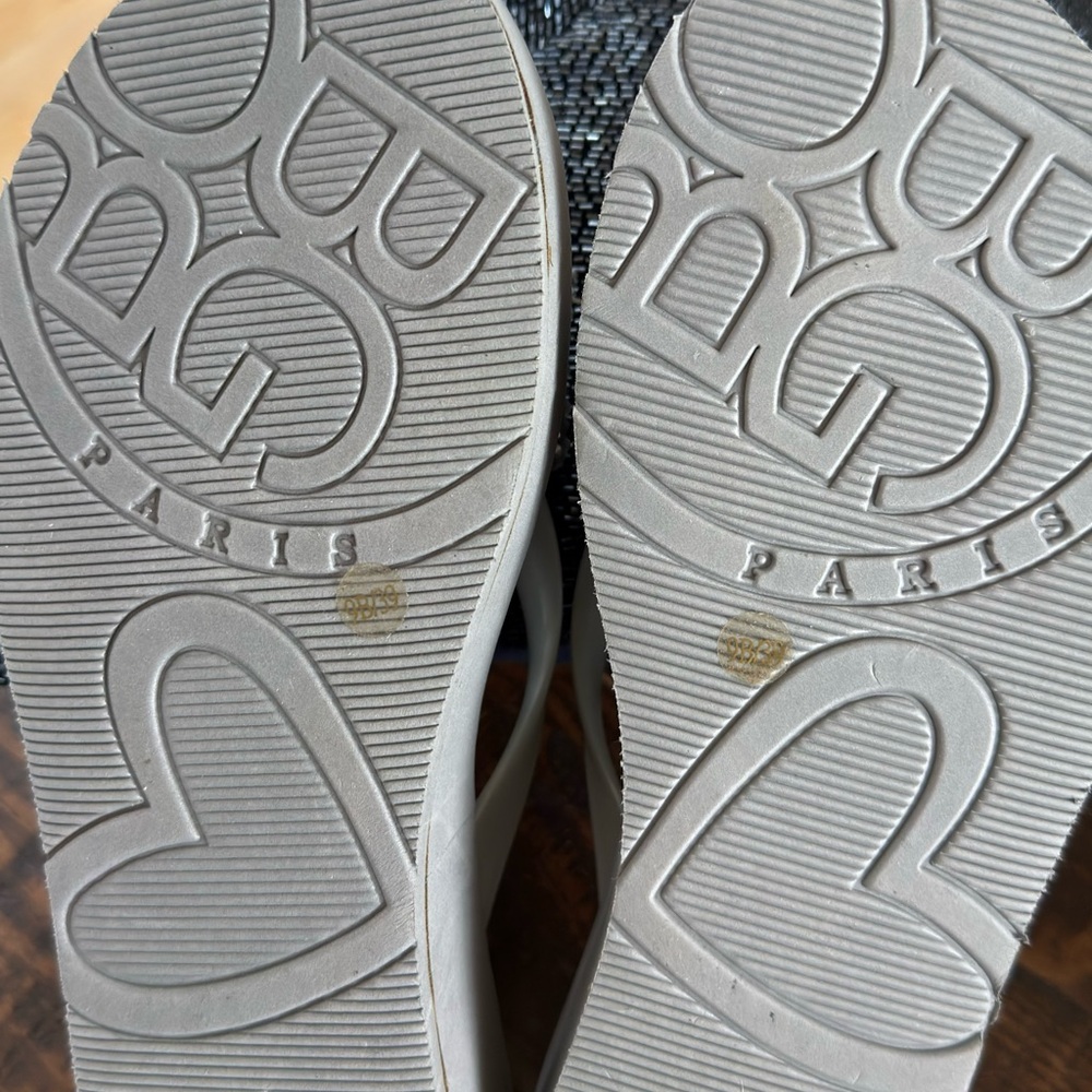 BCBG Paris Gray Rhinestone Bow Sandals - Picture 3 of 6
